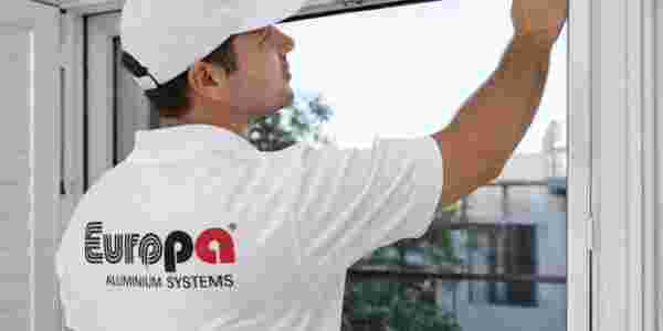 Τεχνικός έλεγχος από την Europa πριν την αποπληρωμή των κουφωμάτων