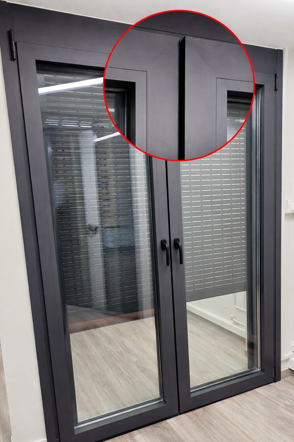 Μπακλονόπορτα με ίσια πηχάκια