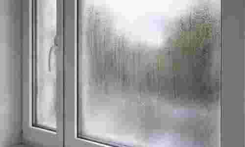 Διπλή σφράγιση υαλοπινάκων για αποφυγή υδρατμών