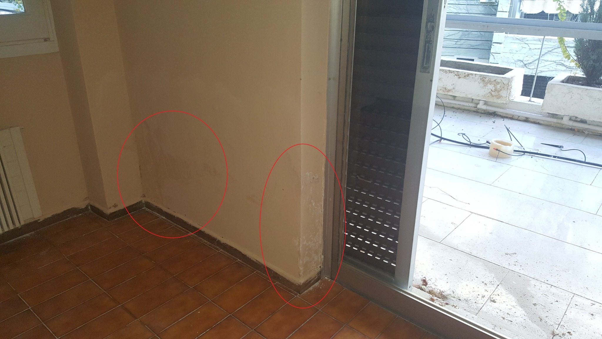 sliding frames that leak water (2)