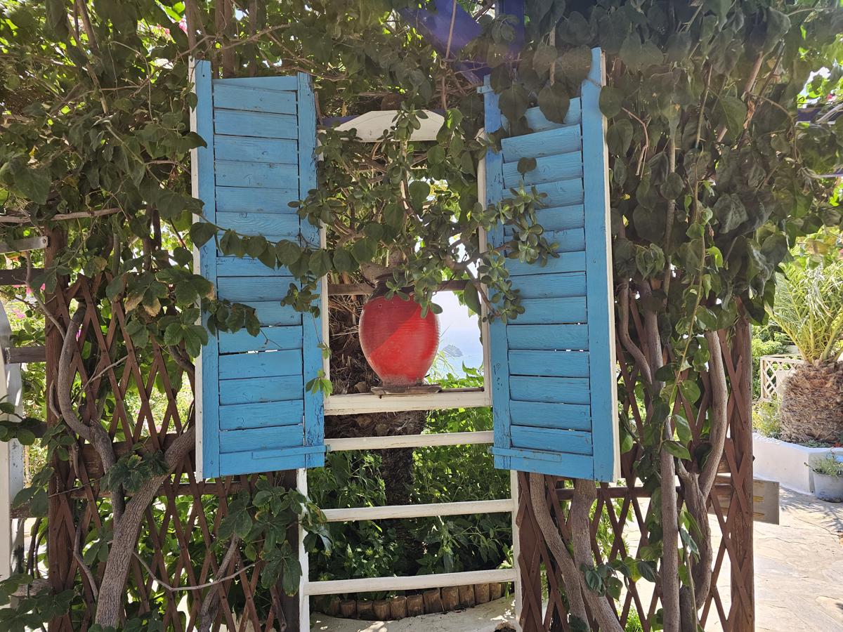 ΠΑΛΙΑ ΞΥΛΙΝΑ ΠΑΝΤΖΟΥΡΙΑ ΣΕ ΚΗΠΟΥΣ