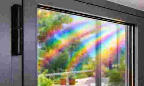 Ra χρωματική παραμόρφωση ενεργειακών υαλοπινάκων – τζαμιών