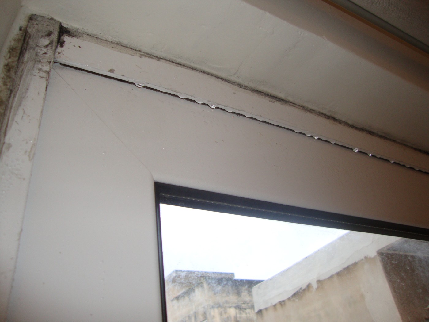 Πώς θα τοποθετήσετε μόνοι σας κουφώματα αλουμινίου