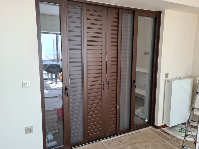 Συρόμενες σίτες για χωνευτά κουφώματα :