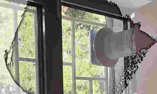 Τρύπα σε διπλό τζάμι ή ενεργειακό υαλοπίνακα